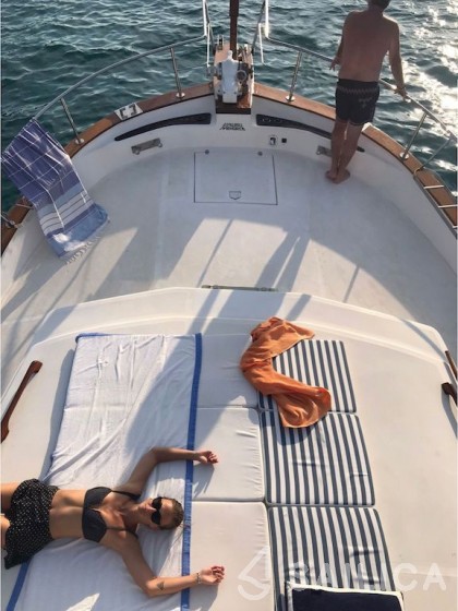 Astilleros Menorca Menorquin 60/130 - Yacht Charter Sailica