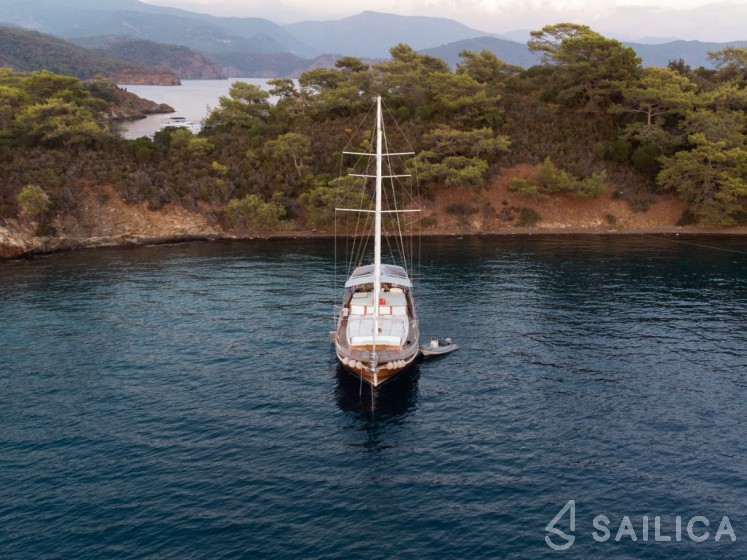 Gulet - Yacht Charter Sailica