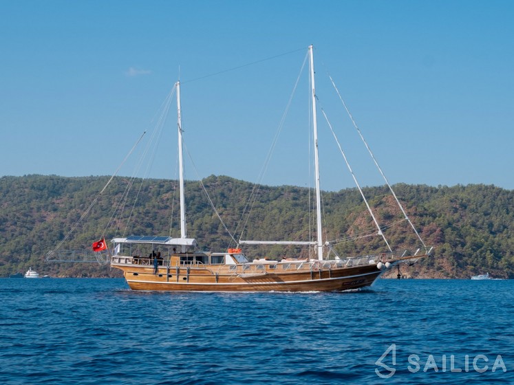 Gulet - Yacht Charter Sailica