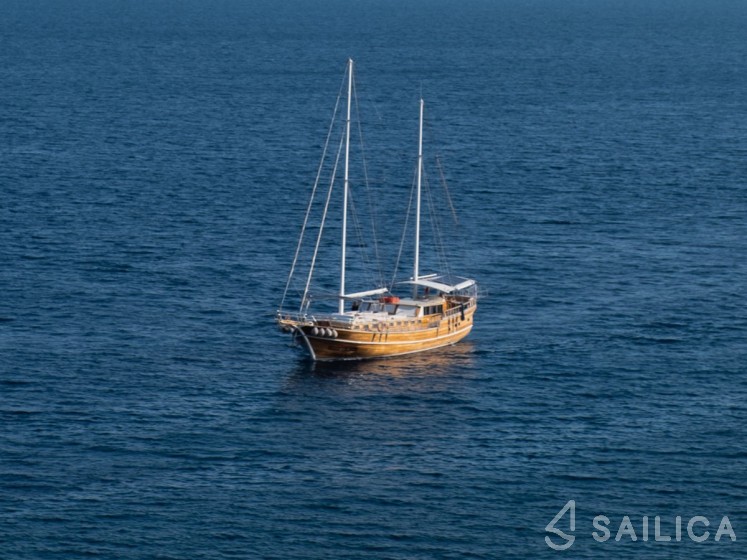 Gulet - Yacht Charter Sailica