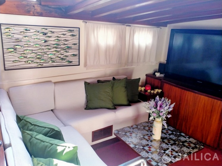 Gulet - Yacht Charter Sailica