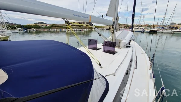 Bavaria C45 - Yacht Charter Sailica