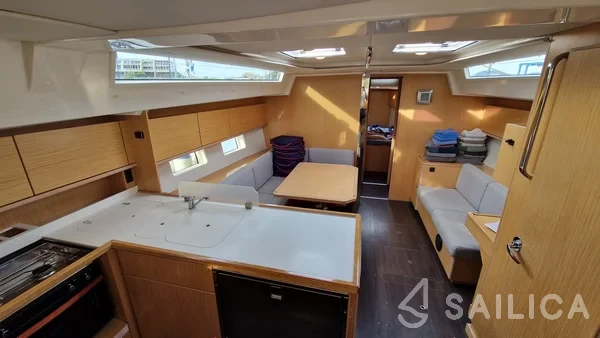 Bavaria C45 - Yacht Charter Sailica