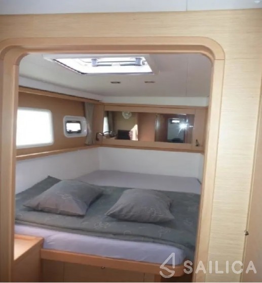 Lagoon 450 S - 4 + 2 cab. - Yacht Charter Sailica