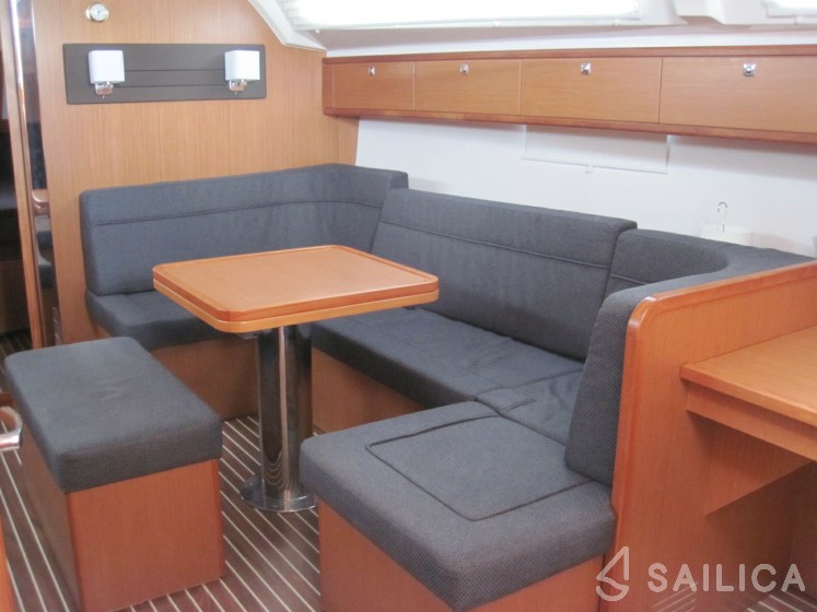 Bavaria 41 Cruiser - Yacht Charter Sailica