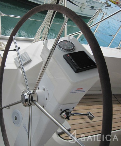 Bavaria 41 Cruiser - Yacht Charter Sailica