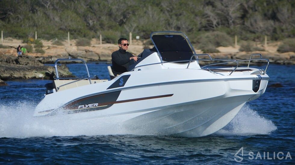 Beneteau Flyer 550 - Yacht Charter Sailica
