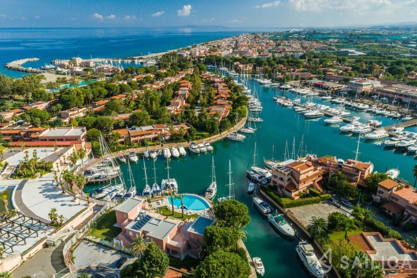 Oceanis 40.1 - Yacht Charter Sailica