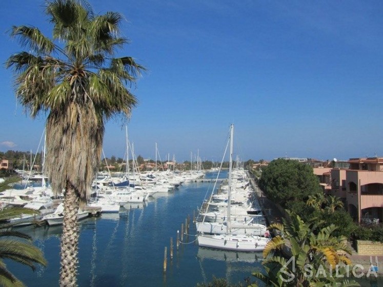 Oceanis 40.1 - Yacht Charter Sailica