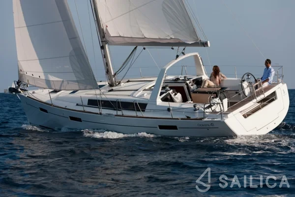 Oceanis 41.1 - Yacht Charter Sailica