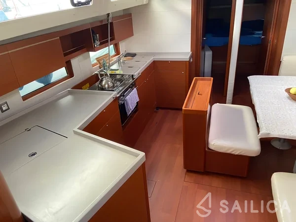 Oceanis 46.1 - Yacht Charter Sailica