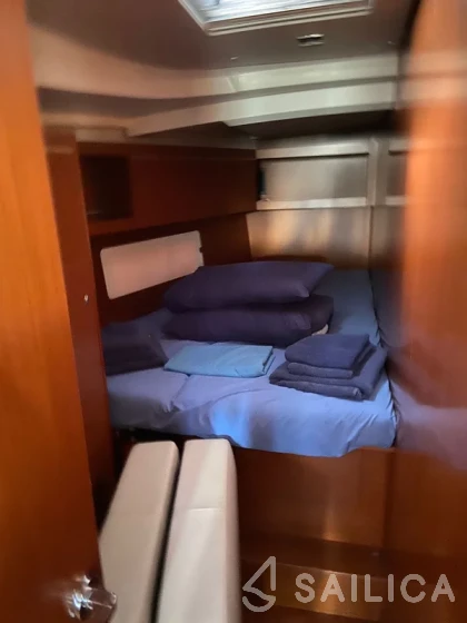 Oceanis 46.1 - Yacht Charter Sailica