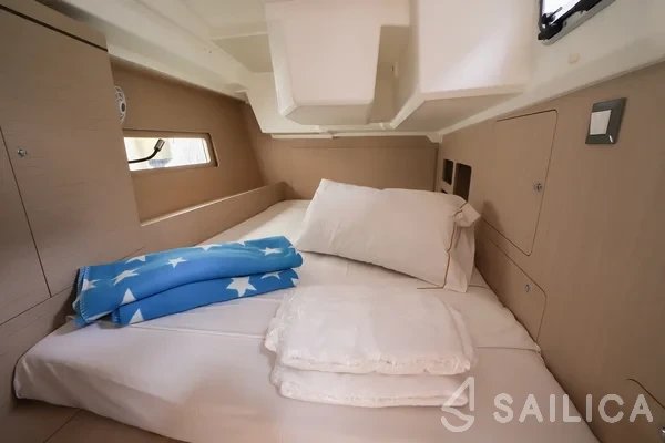 Oceanis 46.1 - Yacht Charter Sailica