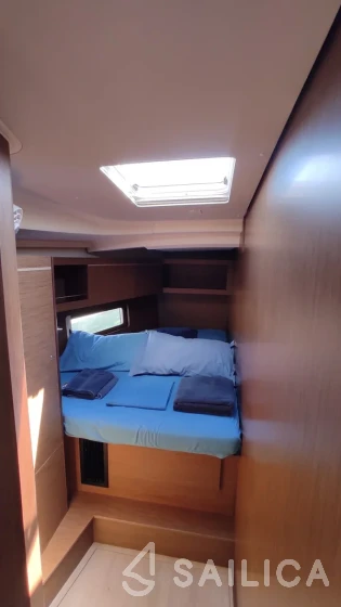 Oceanis 46.1 - Yacht Charter Sailica
