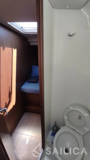 Oceanis 46.1 - Yacht Charter Sailica