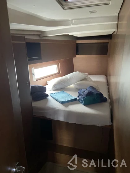Oceanis 46.1 - Yacht Charter Sailica