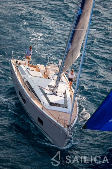 Oceanis 46.1 - Yacht Charter Sailica