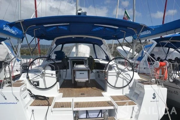 Oceanis 48 - Yacht Charter Sailica