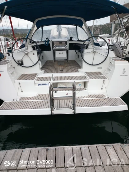 Oceanis 48 - Yacht Charter Sailica