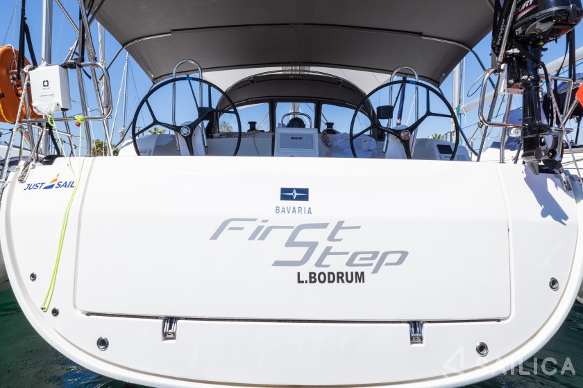 Bavaria Cruiser 46 - Yacht Charter Sailica