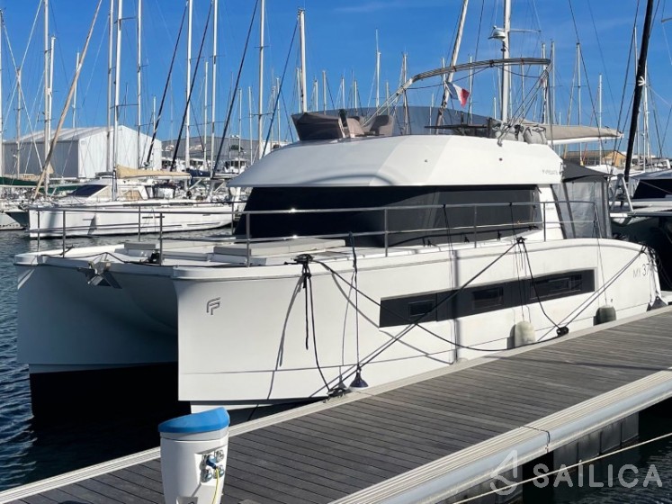 MY 37 - Yacht Charter Sailica