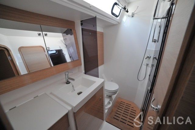 Dufour 500 GL - Yacht Charter Sailica