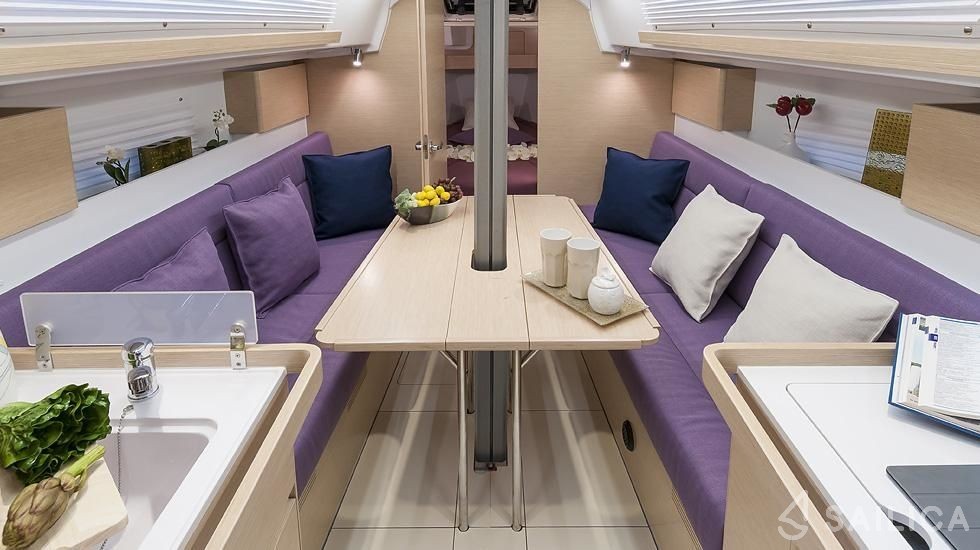 Elan 320 - Yacht Charter Sailica