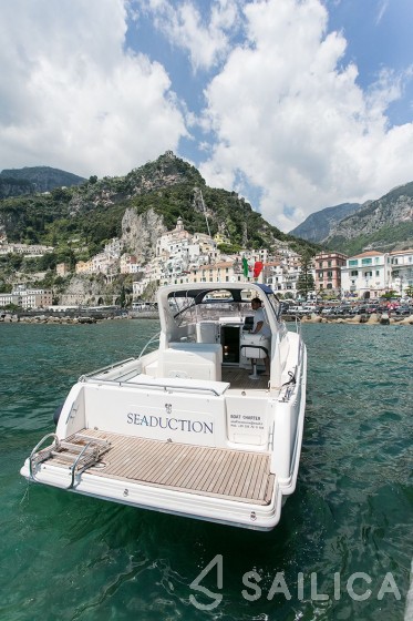 Faeton 10.40 - Yacht Charter Sailica