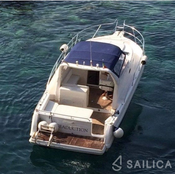 Faeton 10.40 - Yacht Charter Sailica
