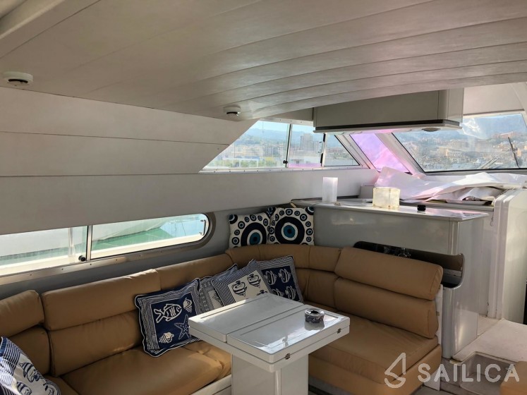 Gianetti 46 Fly - Yacht Charter Sailica