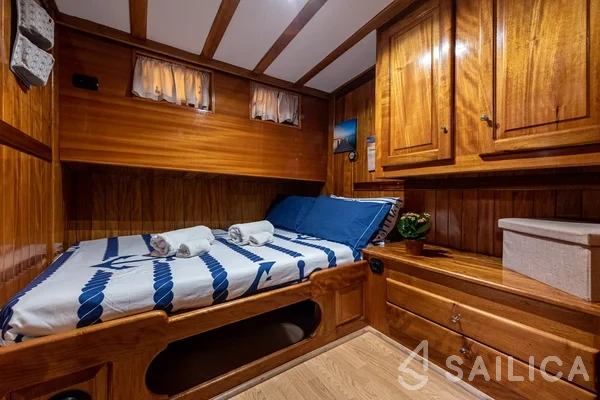 Gulet - Yacht Charter Sailica