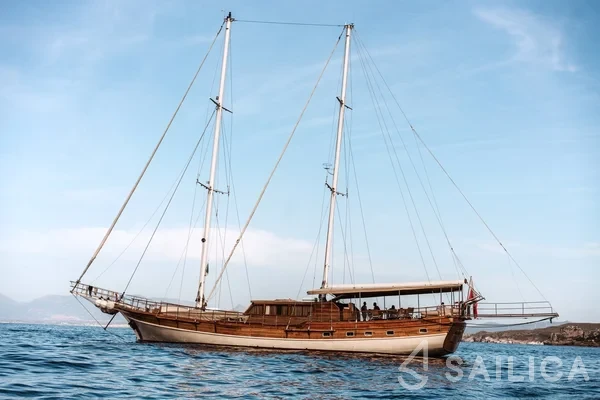 Gulet - Yacht Charter Sailica