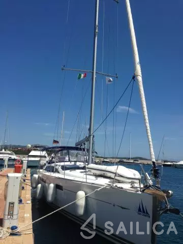 Jeanneau 57 - Yacht Charter Sailica