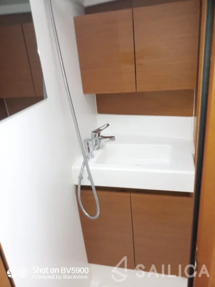 Sun Odyssey 380 - Yacht Charter Sailica