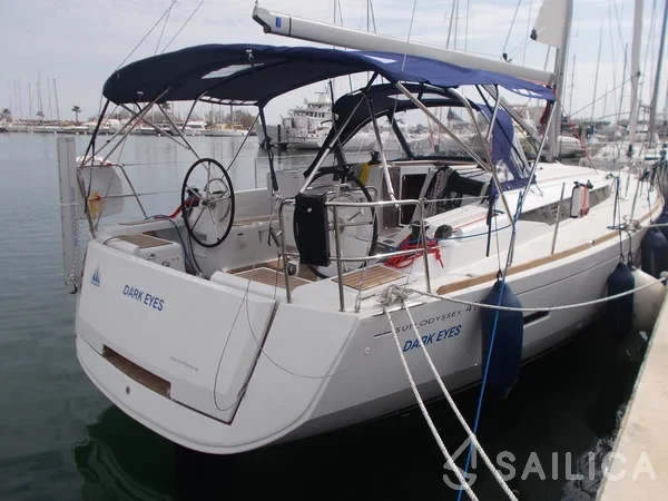 Sun Odyssey 419 - Yacht Charter Sailica