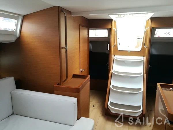 Sun Odyssey 440 - Yacht Charter Sailica