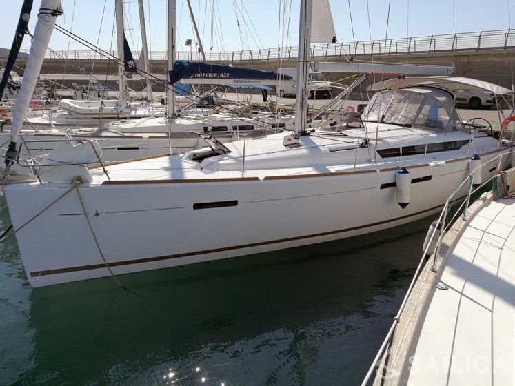 Sun Odyssey 449 - Yacht Charter Sailica
