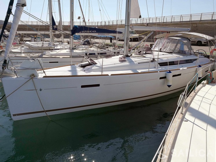 Sun Odyssey 440 - Yacht Charter Sailica
