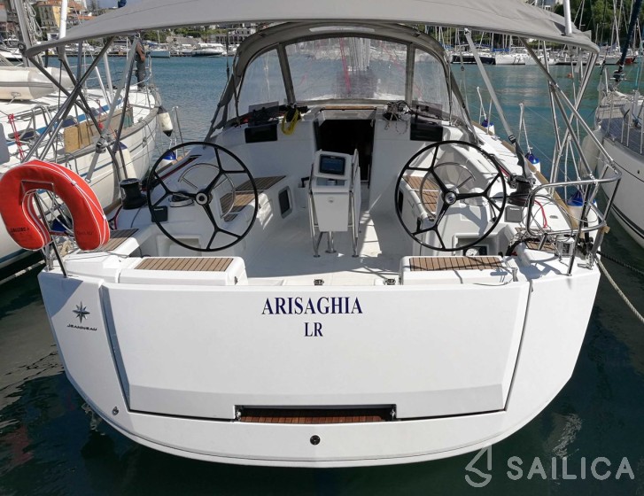 Sun Odyssey 449 - Yacht Charter Sailica