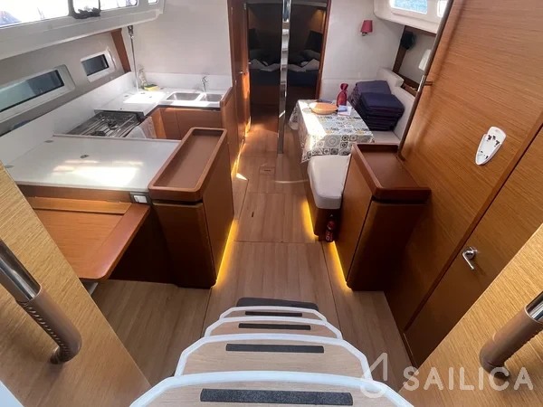 Sun Odyssey 440 - Yacht Charter Sailica