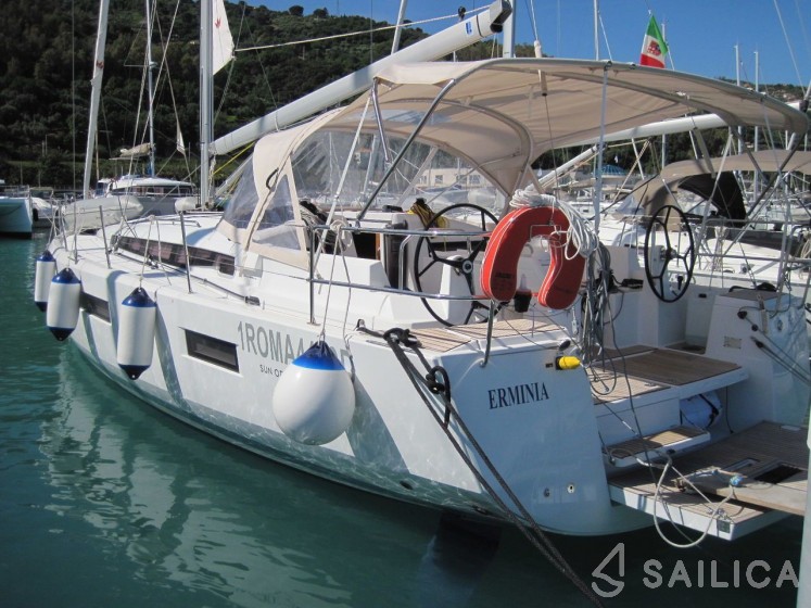 Sun Odyssey 440 - Yacht Charter Sailica