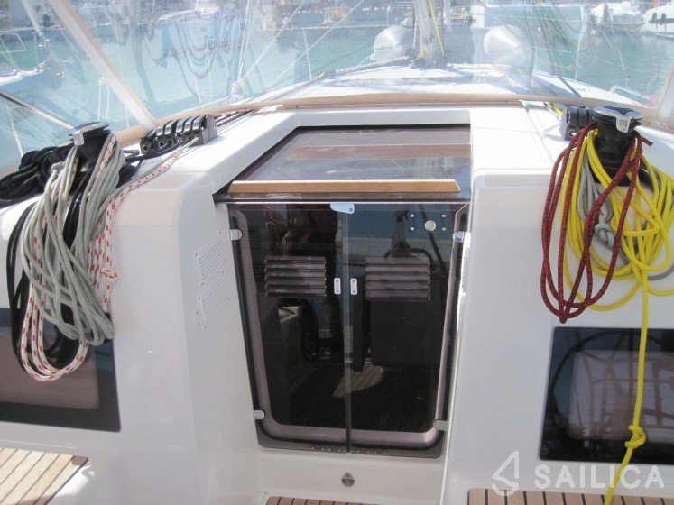 Sun Odyssey 440 - Yacht Charter Sailica