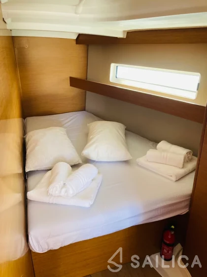 Sun Odyssey 440 - Yacht Charter Sailica