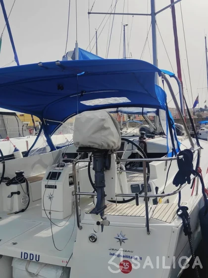Sun Odyssey 440 - Yacht Charter Sailica