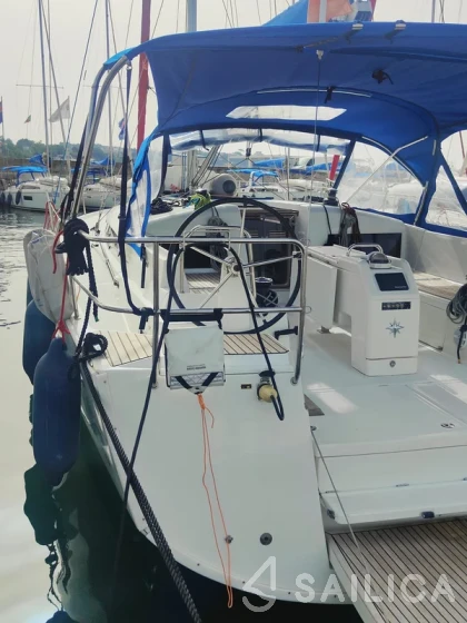 Sun Odyssey 440 - Yacht Charter Sailica