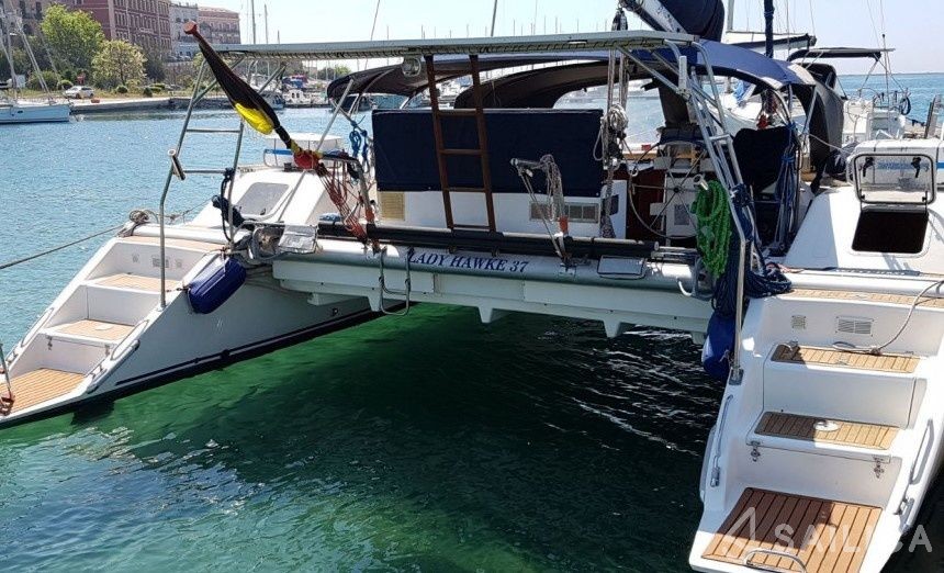 Lady Hawke 37 - Yacht Charter Sailica