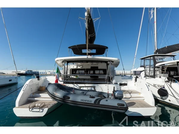 Lagoon 46  - Yacht Charter Sailica