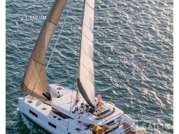 Lagoon 46  - Yacht Charter Sailica