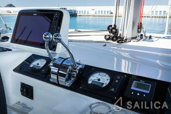 Lagoon 46  - Yacht Charter Sailica