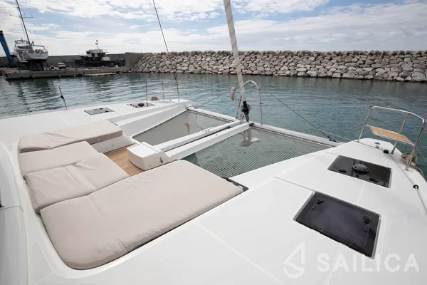 Lagoon 50 - Yacht Charter Sailica